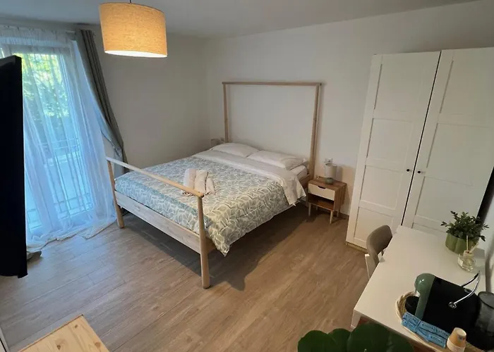 فندق مبيت وإفطار Sayonara 3*