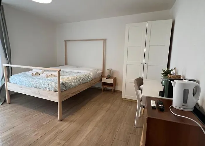 فندق مبيت وإفطار Sayonara 3*