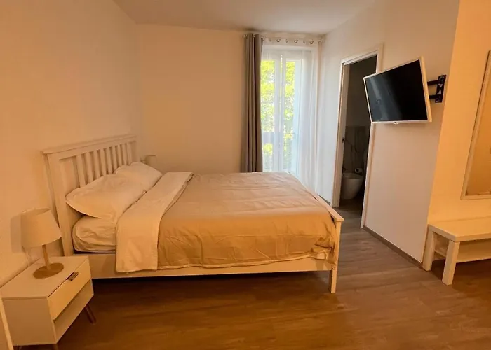 فندق مبيت وإفطار Sayonara كييتي