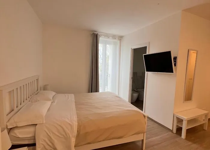 Oda ve Kahvaltı Sayonara 3*